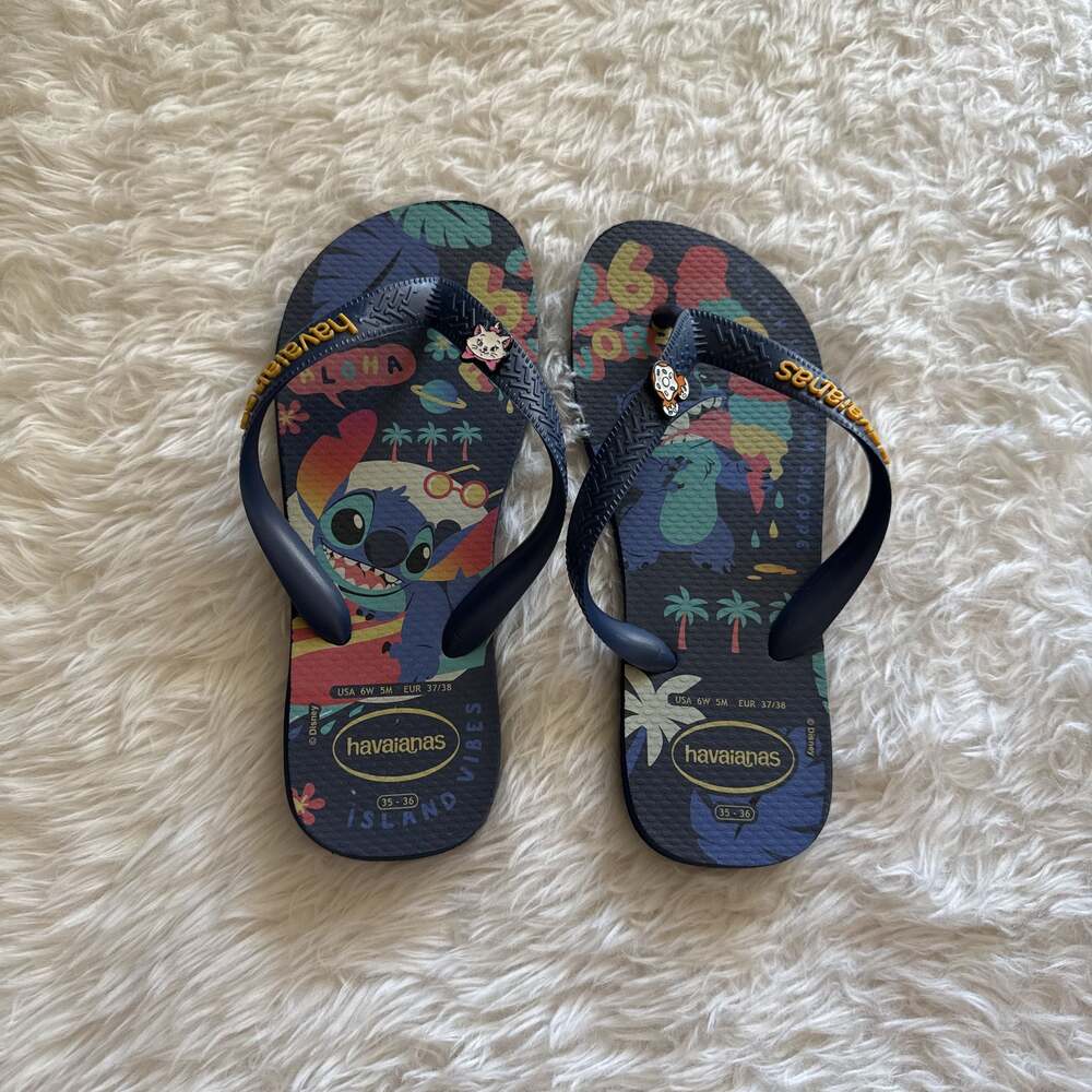 Havaianas Disney Classics Top Lilo & Stitch Flip Flops Navy Blue